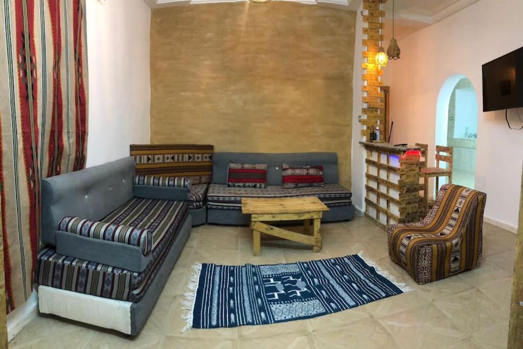 Dar Chahla Apartment Тозьор Екстериор снимка